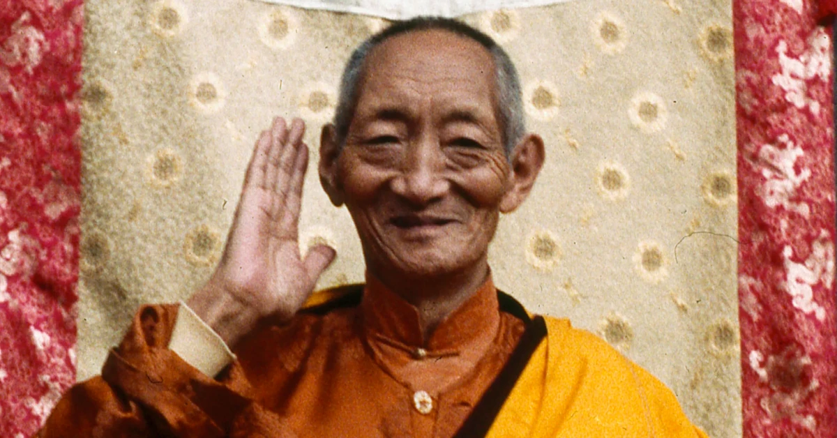 Deu consells de Kalu Rinpoche per a la pau interior